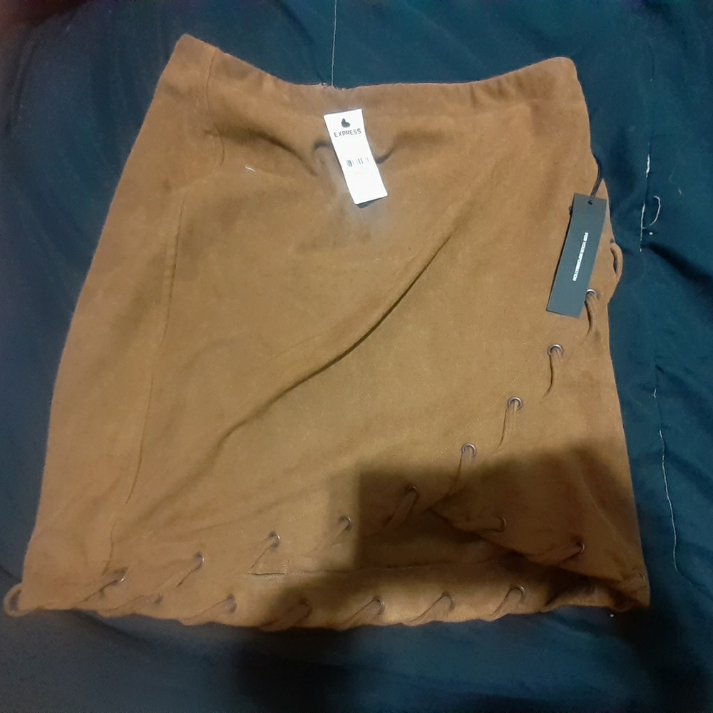 Express skirt